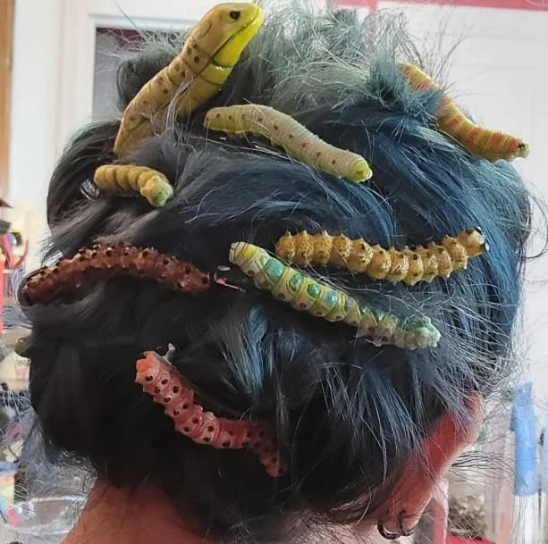 6pcs Worm Hair Clips — view 2 6pcs Worm Hair Clips — view 2