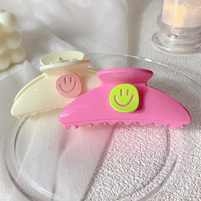Smiley Face Hair Claw — view 2 Smiley Face Hair Claw — view 2
