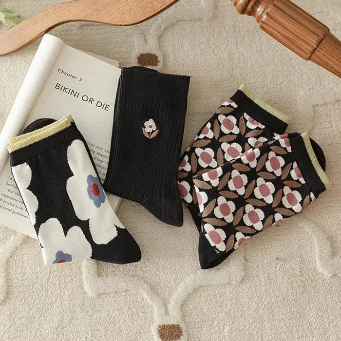 Vintage Floral Socks — view 2 Vintage Floral Socks — view 2