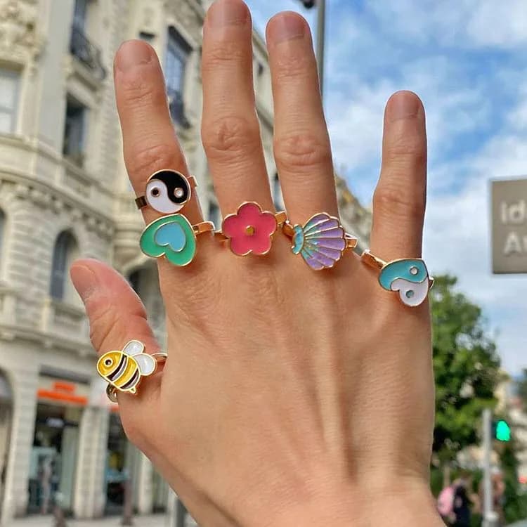 Pink Flower Anxiety Ring 🌸 — view 2 Pink Flower Anxiety Ring 🌸 — view 2