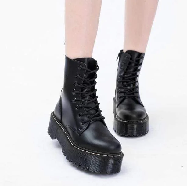 Aesthetic Chunky Boots — view 3 Aesthetic Chunky Boots — view 3