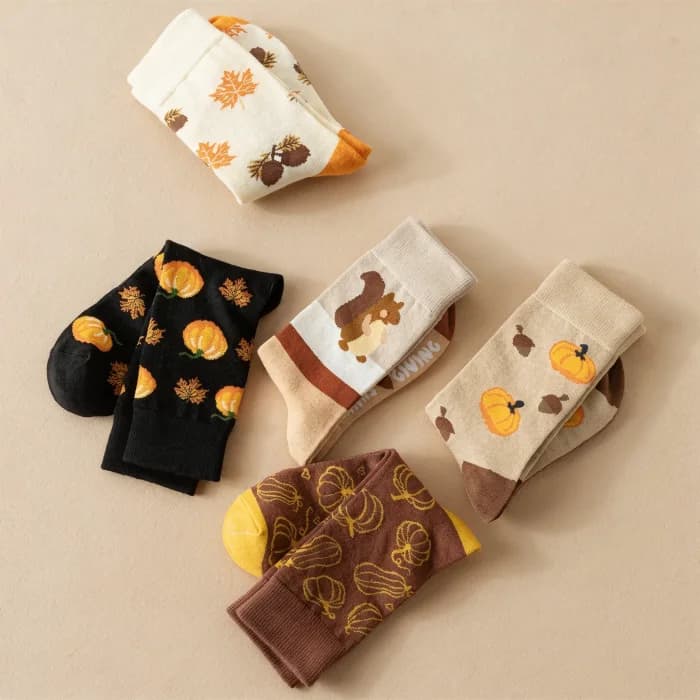 5 Pumpkin Socks — view 2 5 Pumpkin Socks — view 2