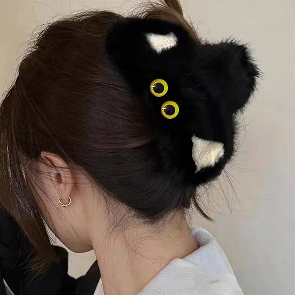 Black Cat Hair Claw — view 2 Black Cat Hair Claw — view 2