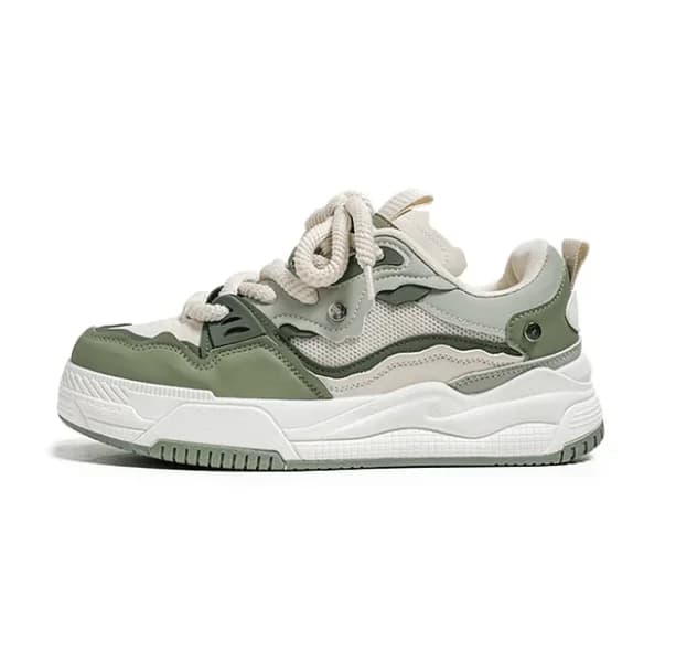 Aesthetic Skateboard Sneakers — view 1 Aesthetic Skateboard Sneakers — view 1