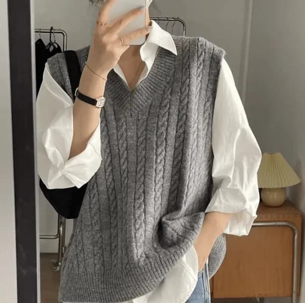 Oversized Knitted Vest — view 2 Oversized Knitted Vest — view 2