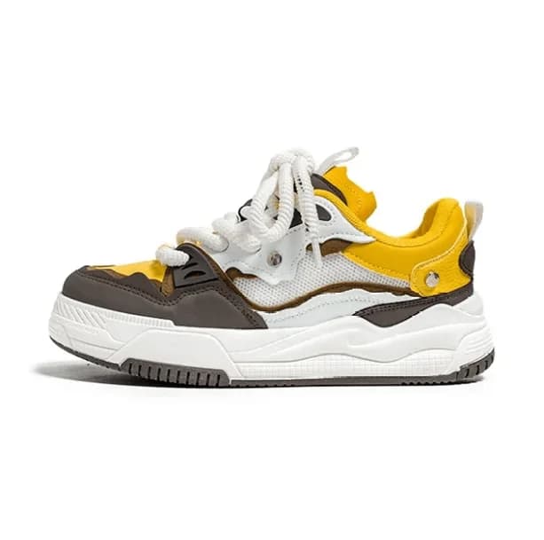 Aesthetic Skateboard Sneakers — view 3 Aesthetic Skateboard Sneakers — view 3