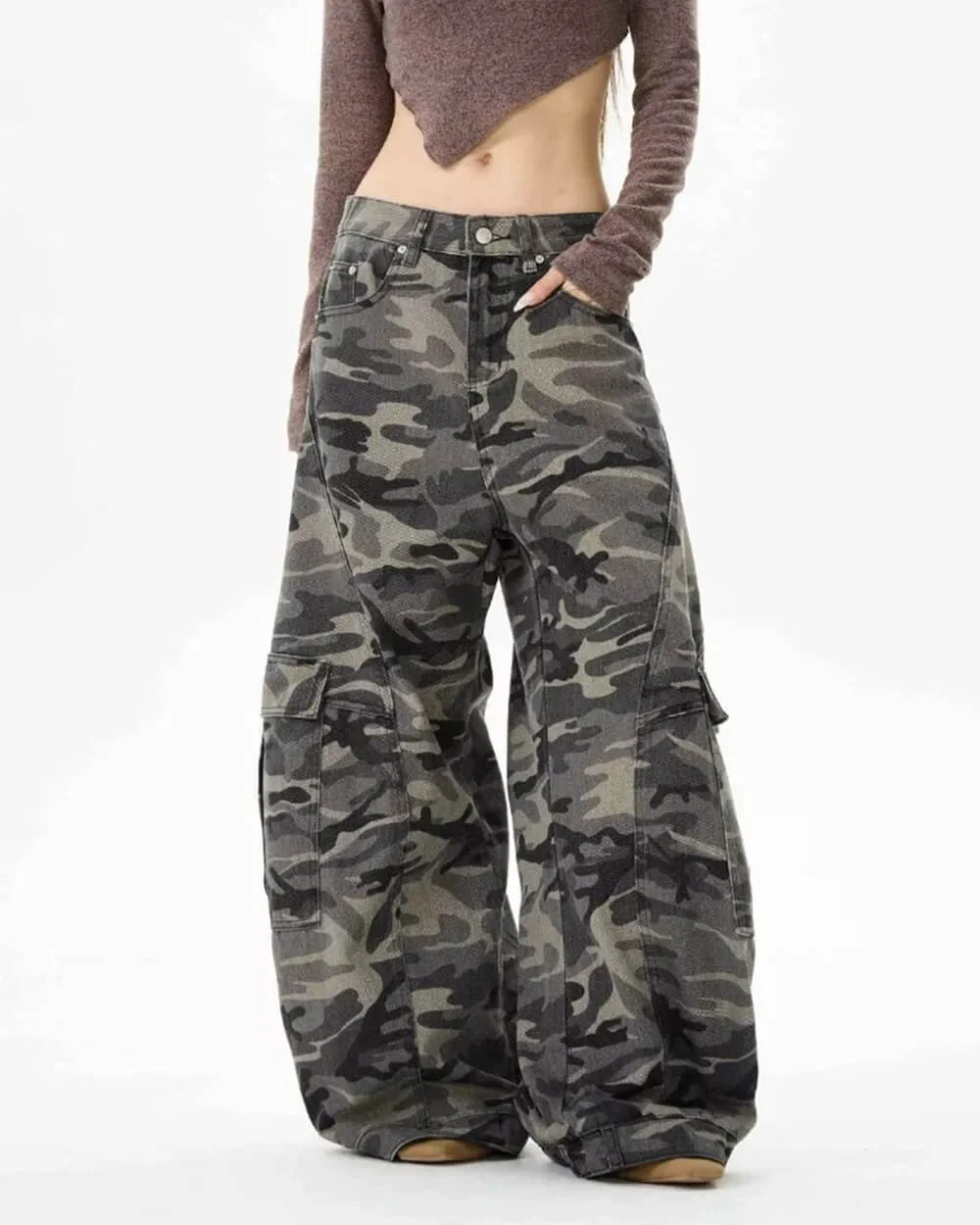 Camouflage Baggy Cargo Pants — view 3 Camouflage Baggy Cargo Pants — view 3