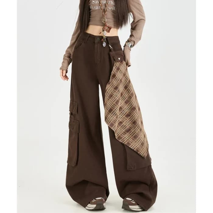 Cool Girl Brown Y2K Cargo Pants — view 2 Cool Girl Brown Y2K Cargo Pants — view 2